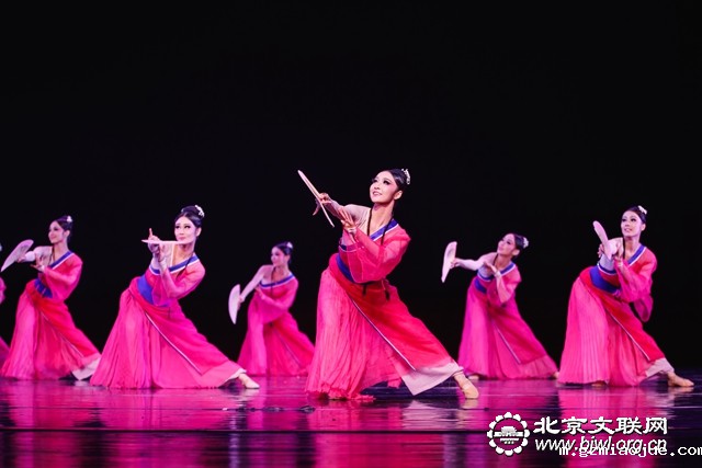 9展演作品《国风》片段 刘海栋摄 9展演作品《国风》片段 刘海栋摄