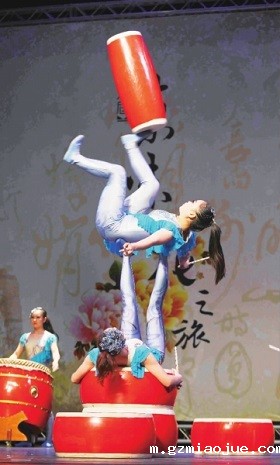 01 北京杂技团台湾新竹首演《蹬鼓》 01 北京杂技团台湾新竹首演《蹬鼓》