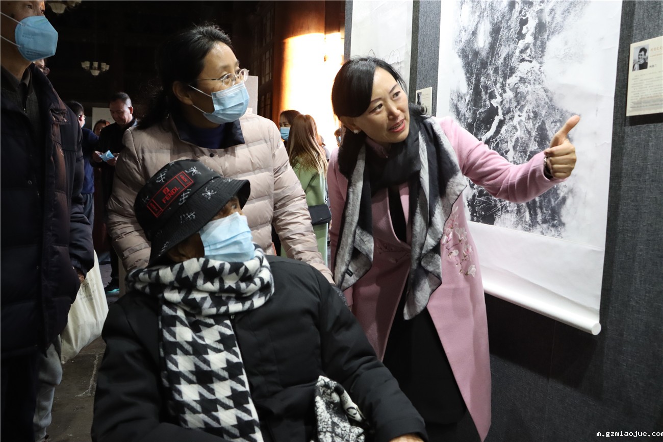 5参观展览 5参观展览