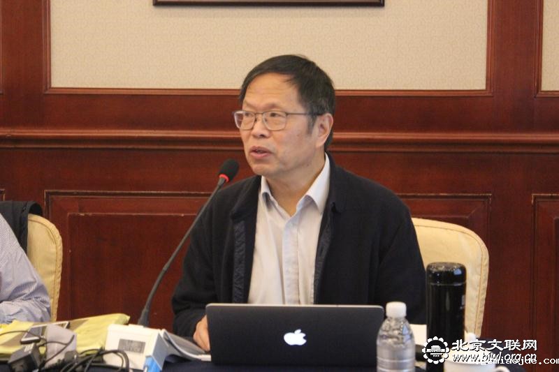 北京师范大学文学院教授、上海同济大学艺术与传媒学院教授蒋原伦授课 北京师范大学文学院教授、上海同济大学艺术与传媒学院教授蒋原伦授课